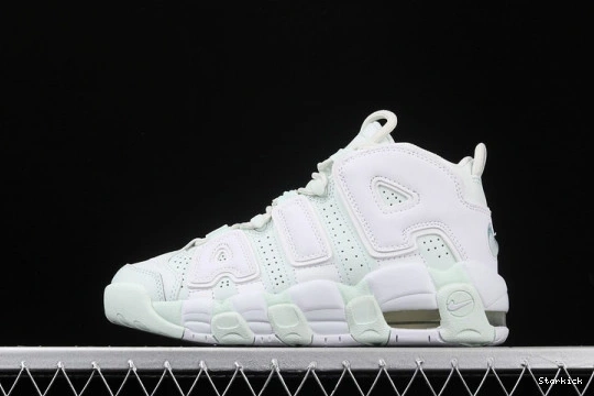 GREEN” “BARELY MORE UPTEMPO NIKE AIR 917593-300 1112